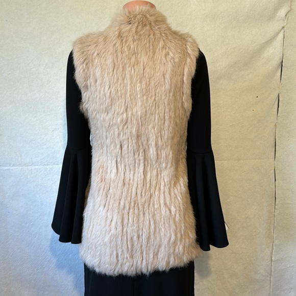 Love Token vest - Picture 5 of 7